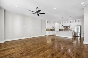 912 Yale St, Houston, TX 77008 - Photo 11