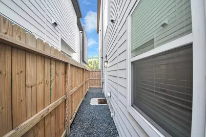 3004 Holman Street, Houston, TX 77004 - Photo 3