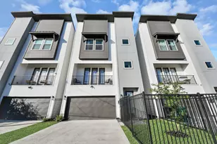 3004 Holman St, Houston, TX 77004 - Photo 1