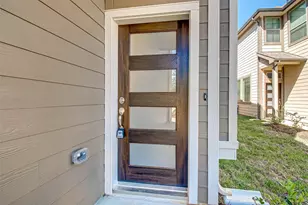 315 N Spotted Fern Dr, Montgomery, TX 77316 - Photo 3
