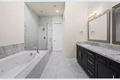 1208 W Dallas Street, Houston, TX 77019 - Photo 11
