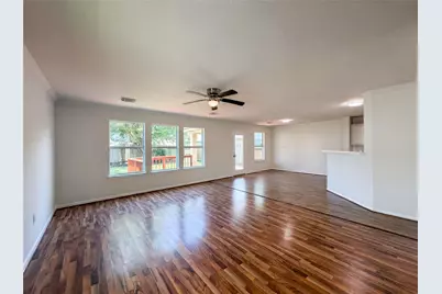 2711 Skyview Trace Court, Houston, TX 77047 - Photo 3
