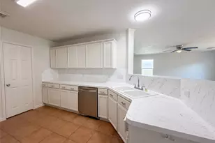 2711 Skyview Trace Ct, Houston, TX 77047 - Photo 11