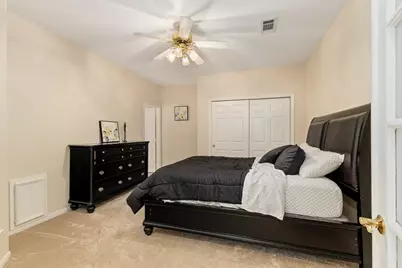 1907 Emerald Court, Houston, TX 77094 - Photo 19