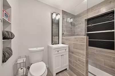 6655 Wildwood Way, Houston, TX 77023 - Photo 17