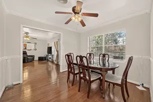 6655 Wildwood Way, Houston, TX 77023 - Photo 11