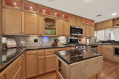 6655 Wildwood Way, Houston, TX 77023 - Photo 15