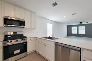15671 Plum Brk Dr, Conroe, TX 77303 - Photo 17