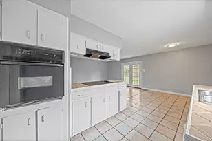 806 Shawnee St, Houston, TX 77034 - Photo 13