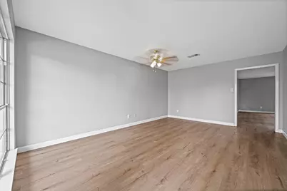 806 Shawnee Street, Houston, TX 77034 - Photo 5