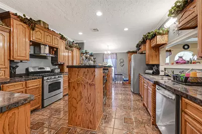 659 Washington Street, Liberty, TX 77575 - Photo 19