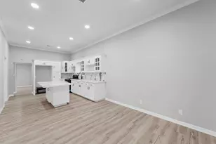 7912 Cypress St, Houston, TX 77012 - Photo 5