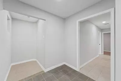 7912 Cypress Street, Houston, TX 77012 - Photo 17