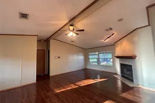 1671 B US Hwy 190, Huntsville, TX 77340 - Photo 9