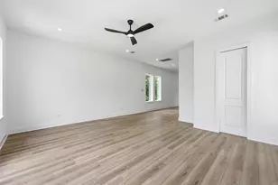 944 Homer St, Houston, TX 77091 - Photo 11