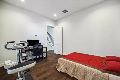 10926 Brookeshire Chase Lane, Houston, TX 77043 - Photo 7