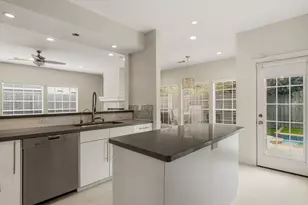 14207 Woodville Gardens Dr, Houston, TX 77077 - Photo 27