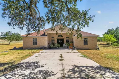 21174 US Highway 281 S, San Antonio, TX 78264 - Photo 1