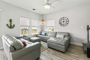 110 Pelican Pl, Surfside Beach, TX 77541 - Photo 11
