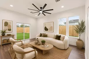 4125 Clover St, Houston, TX 77051 - Photo 5