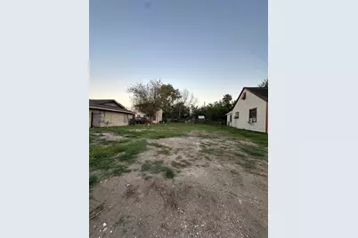 6711 Eastwood Street, Houston, TX 77021 - Photo 3