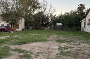 6711 Eastwood St, Houston, TX 77021 - Photo 1