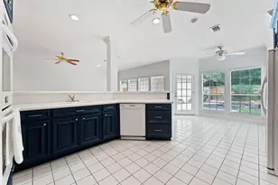 29 Berry Blossom Dr, The Woodlands, TX 77380 - Photo 13