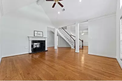 29 Berry Blossom Drive, The Woodlands, TX 77380 - Photo 7