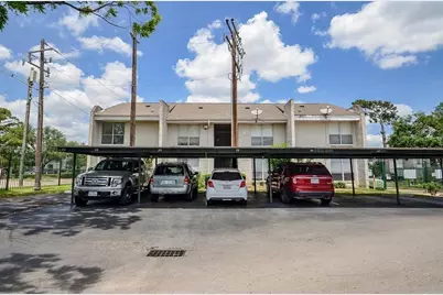 1950 Spenwick Drive #302, Houston, TX 77055 - Photo 1