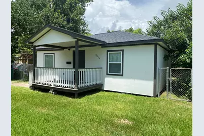 2016 Magnolia Drive, La Marque, TX 77568 - Photo 3