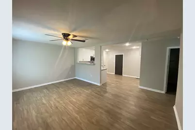 2016 Magnolia Drive, La Marque, TX 77568 - Photo 7