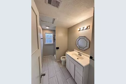 2716 Hill Avenue #A, Dickinson, TX 77539 - Photo 3