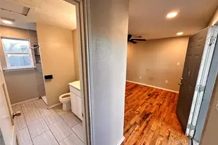 2716 Hill Ave, Dickinson, TX 77539 - Photo 7