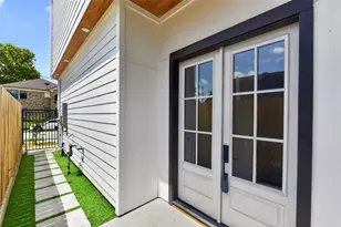 2911 Wichita St, Houston, TX 77004 - Photo 11