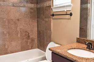 301 Gregg St, Houston, TX 77020 - Photo 5