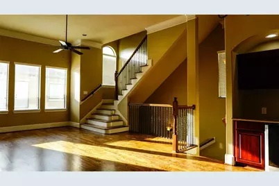 301 Gregg Street, Houston, TX 77020 - Photo 9