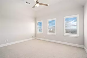 9658 Knight Rd, Houston, TX 77045 - Photo 17