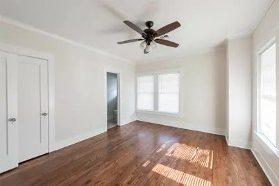 608 Avondale, Houston, TX 77006 - Photo 27