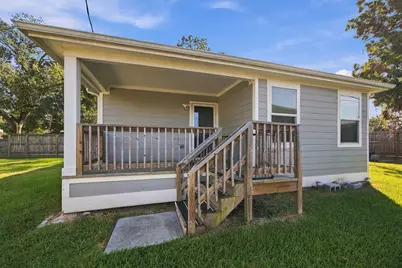 2722 Vega St, Houston, TX 77088 - Photo 19