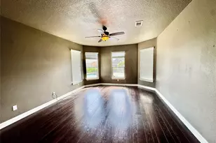 14865 Lisa Ln Ln, Beaumont, TX 77713 - Photo 9