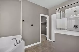 14865 Lisa Ln Ln, Beaumont, TX 77713 - Photo 35