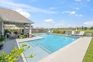 9706 Suffolk Downs Dr, Mont Belvieu, TX 77523 - Photo 39