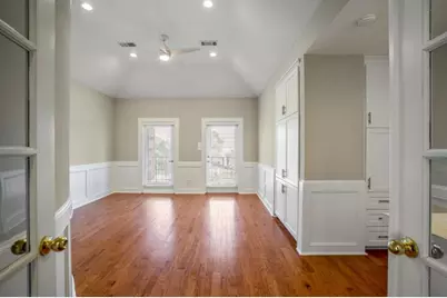 63 N Windsail Place, The Woodlands, TX 77381 - Photo 37