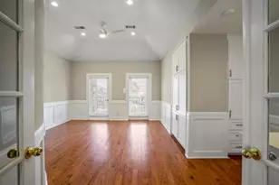 63 N Windsail Pl, The Woodlands, TX 77381 - Photo 37