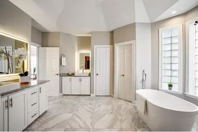 63 N Windsail Place, The Woodlands, TX 77381 - Photo 33