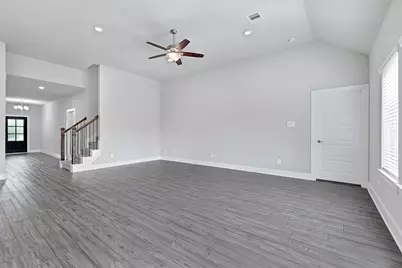 10329 S Goshawk Trail, Conroe, TX 77385 - Photo 13