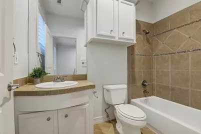 2121 Potomac Drive #B, Houston, TX 77057 - Photo 19