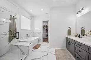 2320 Couch St, Houston, TX 77008 - Photo 17