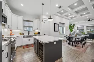 2320 Couch St, Houston, TX 77008 - Photo 11