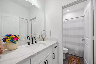2320 Couch St, Houston, TX 77008 - Photo 23